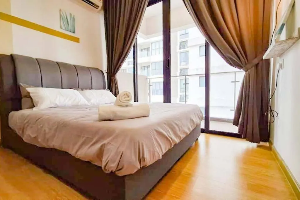 3Br Seaside Condo Johor Bahru 8-12Pax Apartment
